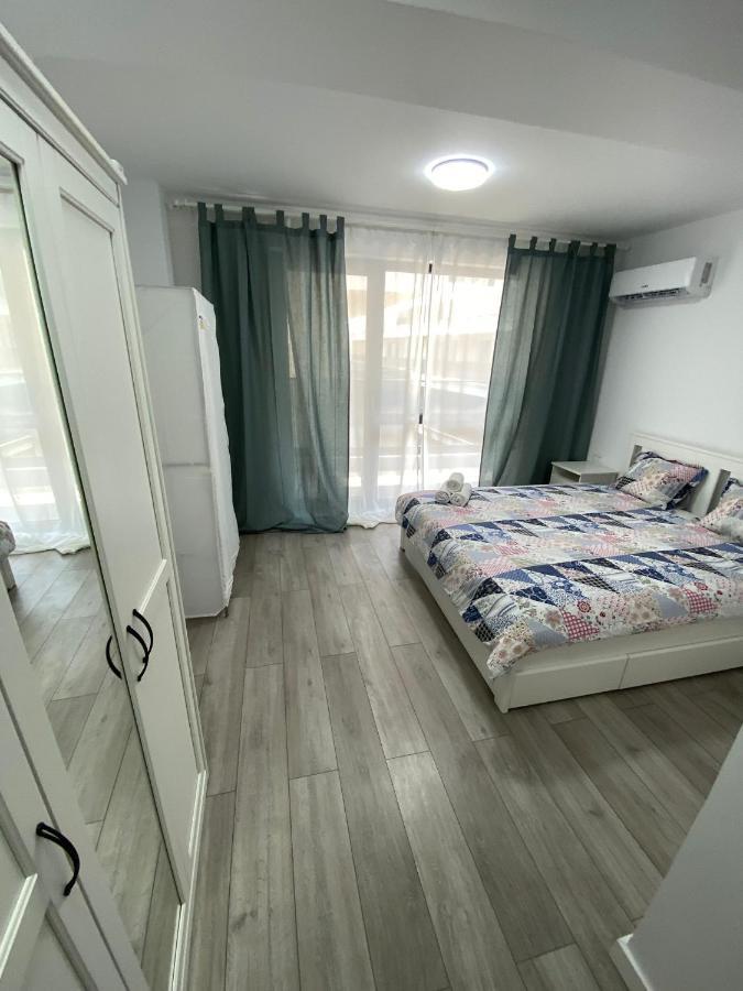 Catedral Apartment Bukarest Eksteriør billede