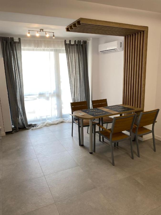 Catedral Apartment Bukarest Eksteriør billede